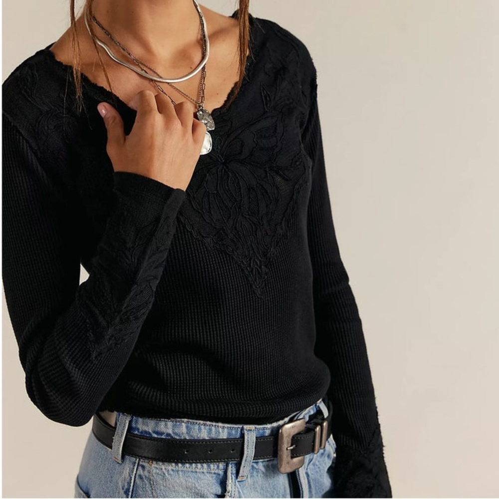 FREE PEOPLE Butterfly Cuff Top in Black S